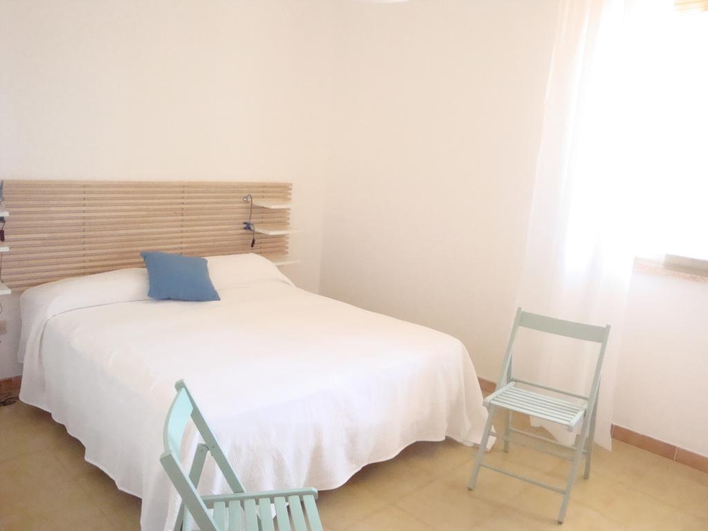 Cala Vigliena Il Sole Negli Occhi Villa Пунта Брачето Стая снимка